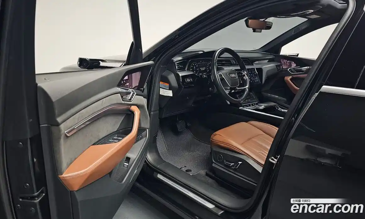 Audi e-tron 2021 0.2 гидро в Москве № 2131057, фото 12