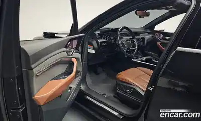 Audi e-tron 2021 0.2 гидро в Москве № 2131057, миниатюра 12