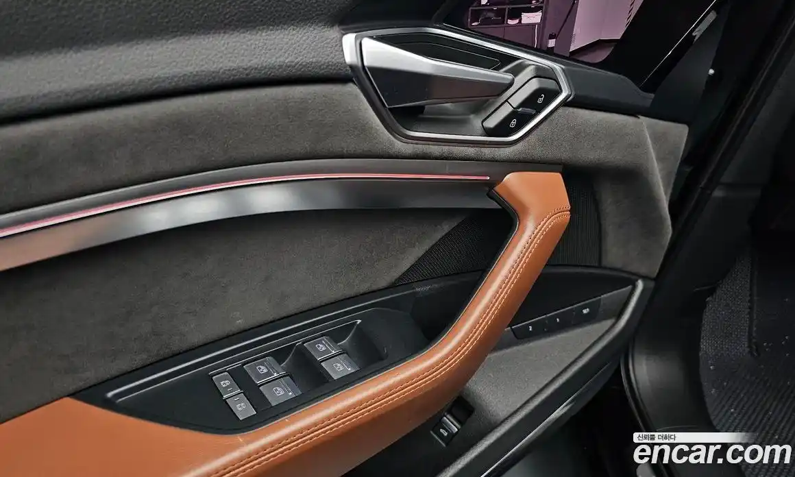 Audi e-tron 2021 0.2 гидро в Москве № 2131057, фото 22