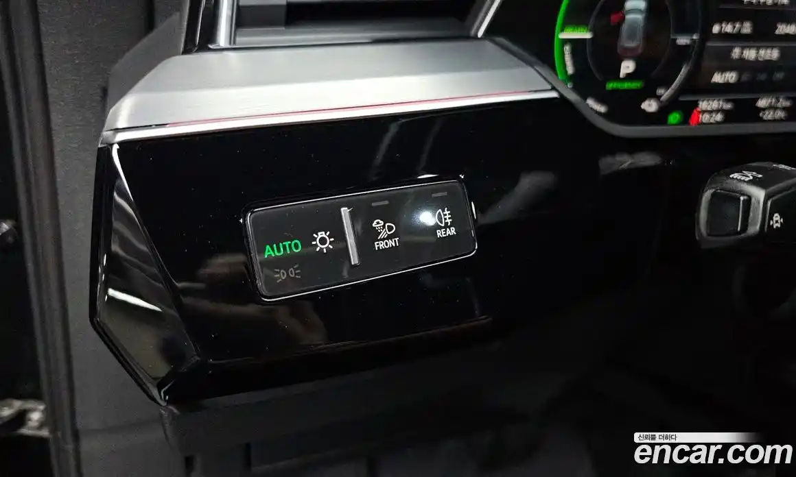 Audi e-tron 2021 0.2 гидро в Москве № 2131057, фото 26