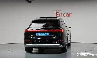 Audi e-tron 2021 0.2 гидро в Москве № 2131057, миниатюра 3