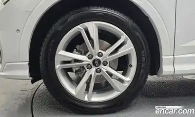 Audi Q3 2023 2.0 гидро в Москве № 2131077, миниатюра 5