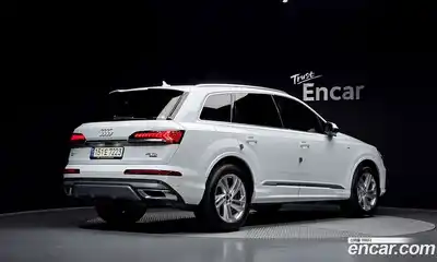 Audi Q7 2021 3.0 гидро в Москве № 2131085, миниатюра 2