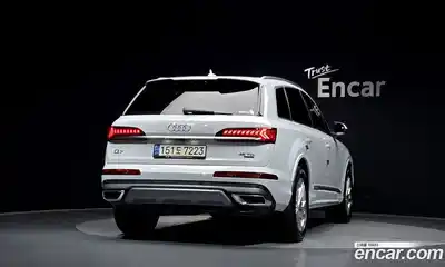 Audi Q7 2021 3.0 гидро в Москве № 2131085, миниатюра 4