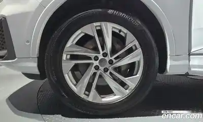 Audi Q7 2021 3.0 гидро в Москве № 2131085, миниатюра 5