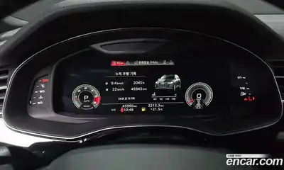 Audi Q7 2021 3.0 гидро в Москве № 2131085, миниатюра 8