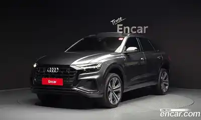 Audi Q8 55 TFSI Quattro Premium
