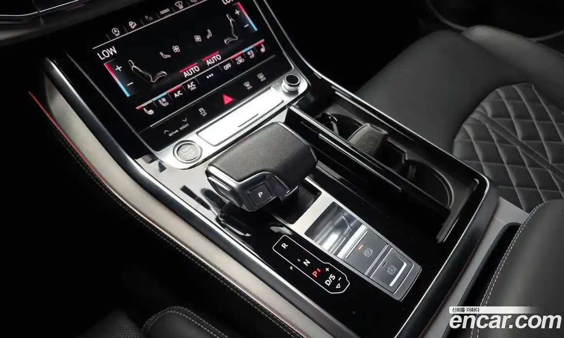 Audi Q8 2022 3.0 гидро в Москве № 2131132, фото 12