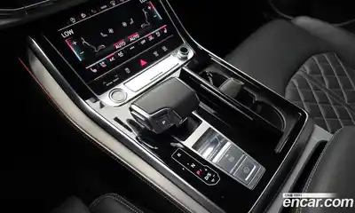 Audi Q8 2022 3.0 гидро в Москве № 2131132, миниатюра 12