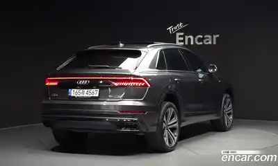 Audi Q8 2022 3.0 гидро в Москве № 2131132, миниатюра 2