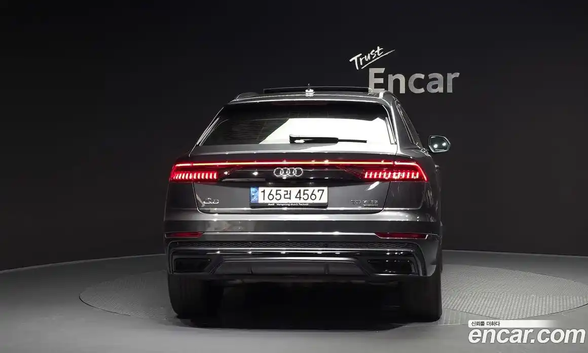 Audi Q8 2022 3.0 гидро в Москве № 2131132, фото 4