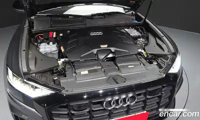 Audi Q8 2022 3.0 гидро в Москве № 2131132, миниатюра 6