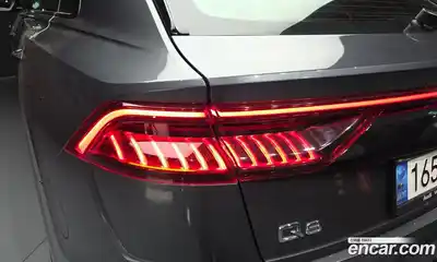Audi Q8 2022 3.0 гидро в Москве № 2131132, миниатюра 9
