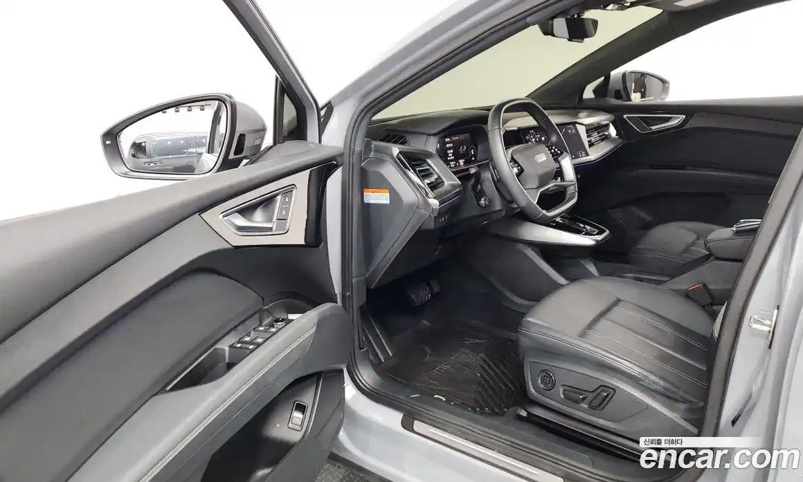 Audi Q4 e-tron 2023 0.2 гидро в Москве № 2131183, фото 13