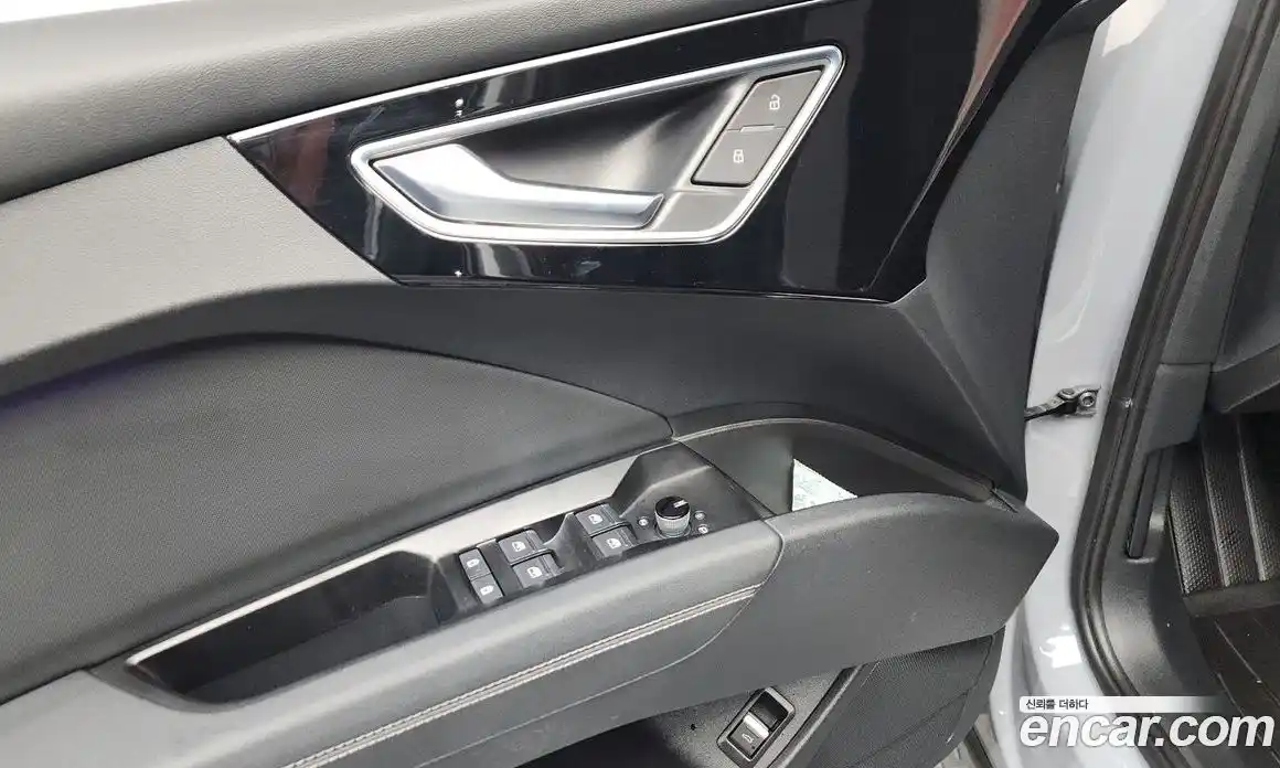 Audi Q4 e-tron 2023 0.2 гидро в Москве № 2131183, фото 36