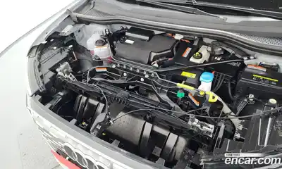 Audi Q4 e-tron 2023 0.2 гидро в Москве № 2131183, миниатюра 6