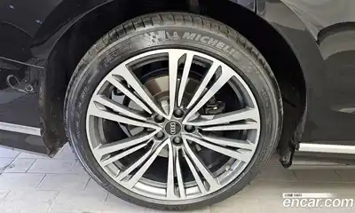 Audi A8 2021 3.0 гидро в Москве № 2131200, миниатюра 5