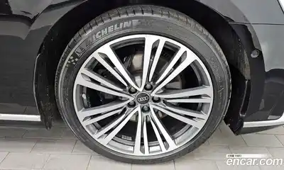 Audi A8 2021 3.0 гидро в Москве № 2131200, миниатюра 7