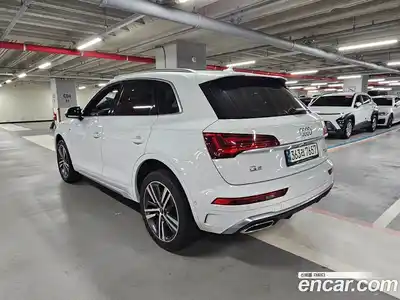 Audi Q5 2021 2.0 гидро в Москве № 2131461, миниатюра 2