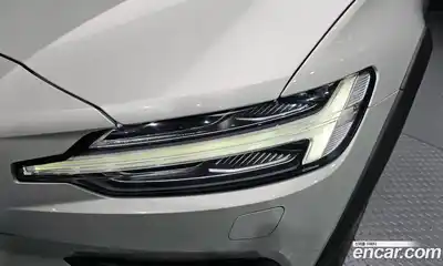 Volvo V60 2019 2.0 гидро в Москве № 2131554, миниатюра 8