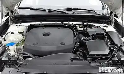 Volvo XC40 2019 2.0 гидро в Москве № 2131618, миниатюра 12