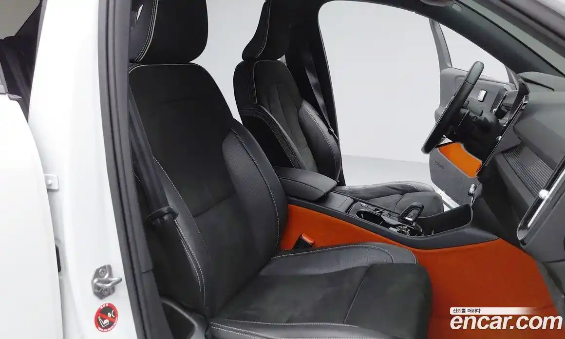 Volvo XC40 2019 2.0 гидро в Москве № 2131618, фото 17