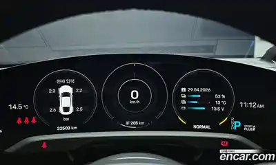 Porsche Taycan 2022 0.1 гидро в Москве № 2131669, миниатюра 11