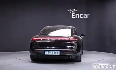 Porsche Taycan 2022 0.1 гидро в Москве № 2131669, миниатюра 4