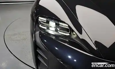 Porsche Taycan 2022 0.1 гидро в Москве № 2131669, миниатюра 8