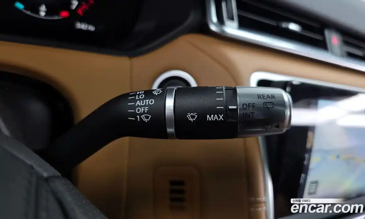 Land Rover Range-Rover Velar 2022 3.0 гидро в Москве № 2131855, фото 29