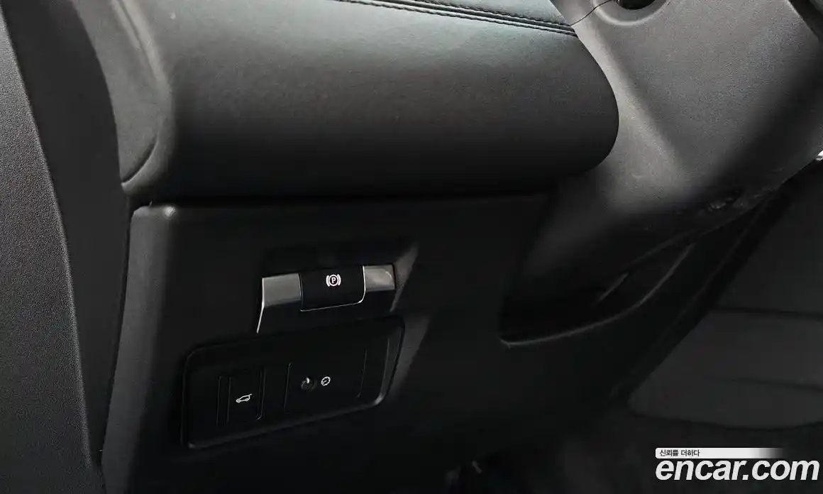 Land Rover Discovery Sport 2022 2.0 гидро в Москве № 2131858, фото 27