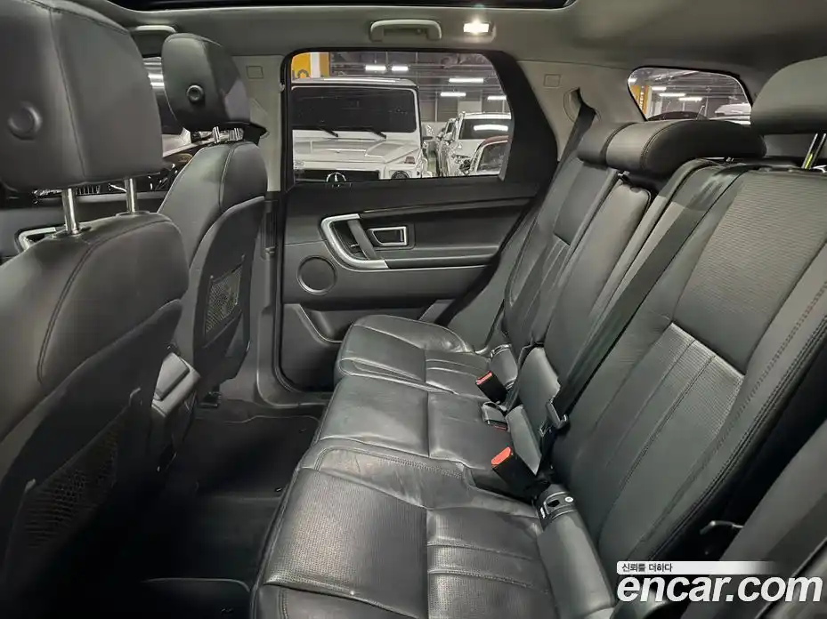 Land Rover Discovery Sport 2017 2.0 гидро в Москве № 2131861, фото 11