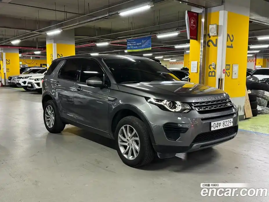 Land Rover Discovery Sport 2017 2.0 гидро в Москве № 2131861, фото 3