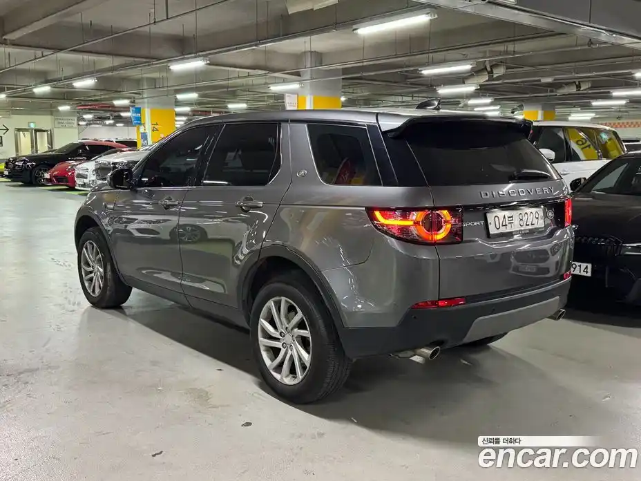 Land Rover Discovery Sport 2017 2.0 гидро в Москве № 2131861, фото 5