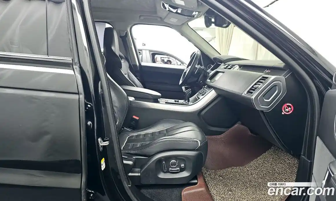 Land Rover Range-Rover Sport 2017 5.0 гидро в Москве № 2131886, фото 17