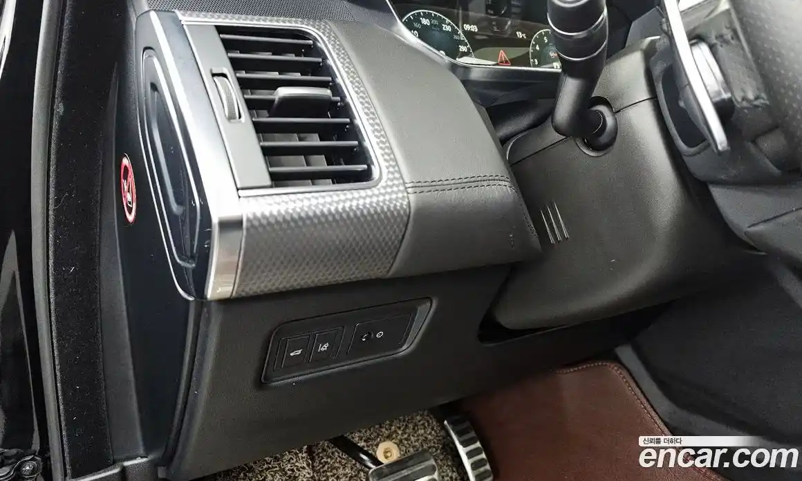 Land Rover Range-Rover Sport 2017 5.0 гидро в Москве № 2131886, фото 29