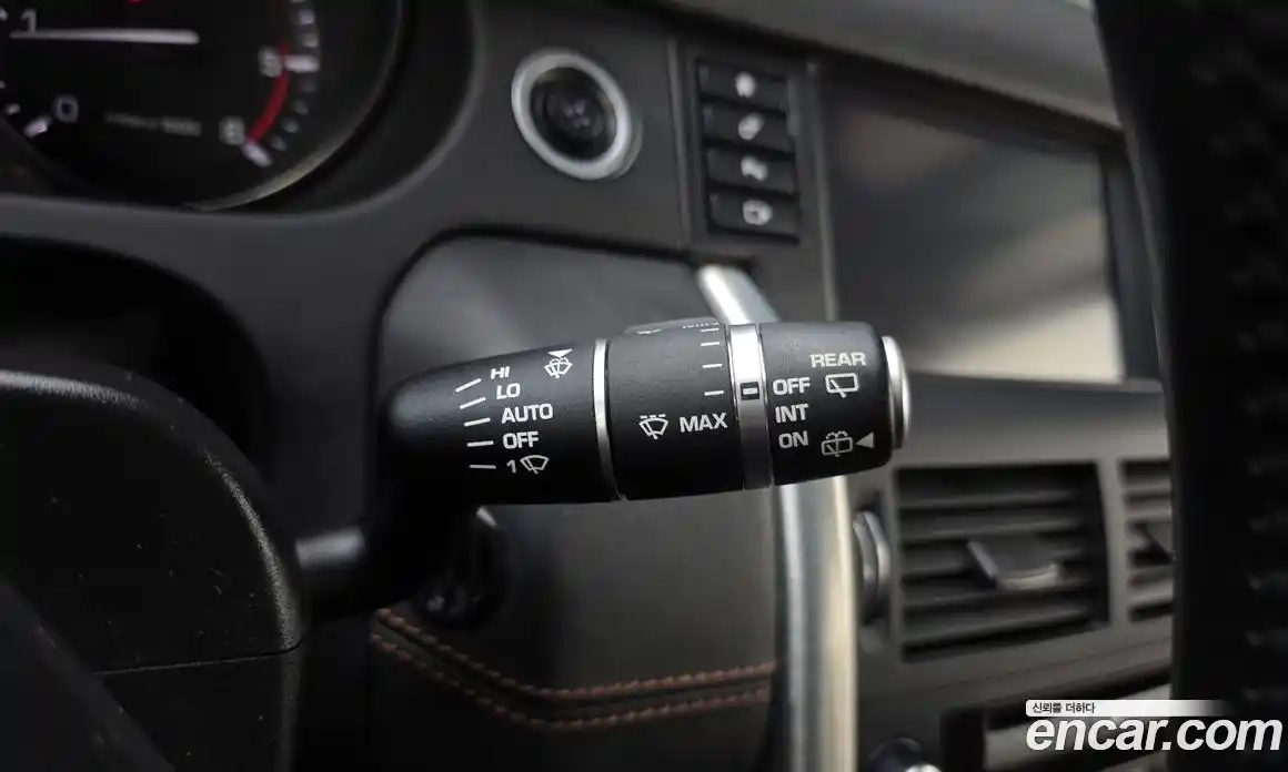 Land Rover Discovery Sport 2016 2.0 гидро в Москве № 2131923, фото 15