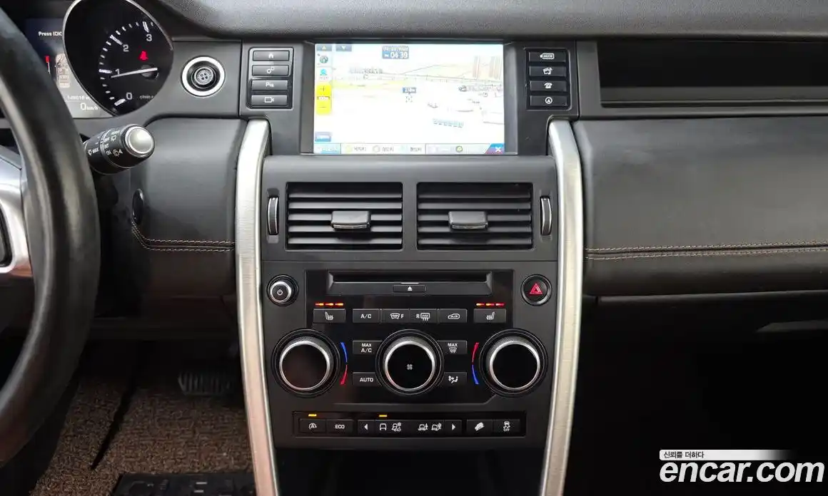 Land Rover Discovery Sport 2016 2.0 гидро в Москве № 2131923, фото 18