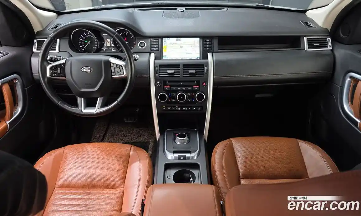 Land Rover Discovery Sport 2016 2.0 гидро в Москве № 2131923, фото 7