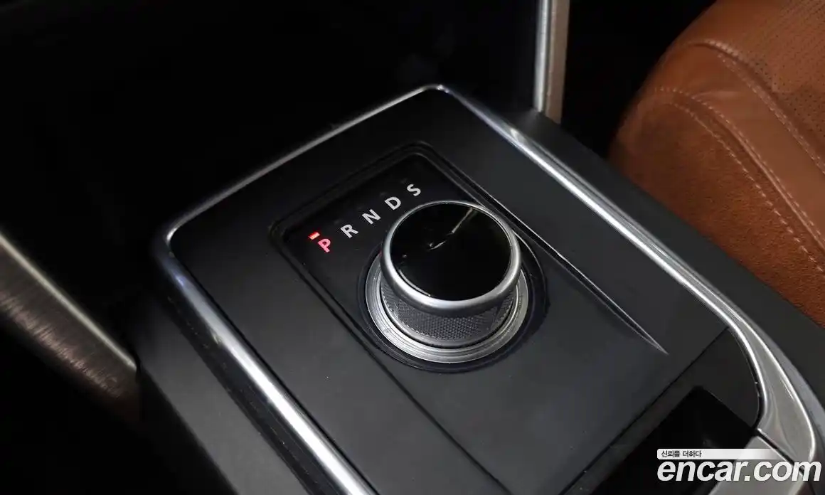Land Rover Discovery Sport 2016 2.0 гидро в Москве № 2131923, фото 9