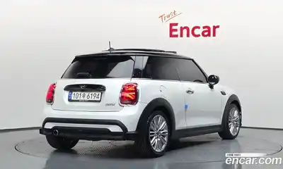 Mini Cooper 2023 1.5 гидро в Москве № 2132018, миниатюра 2