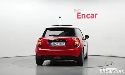 Mini Cooper 2021 1.5 гидро в Москве № 2132043, миниатюра 3