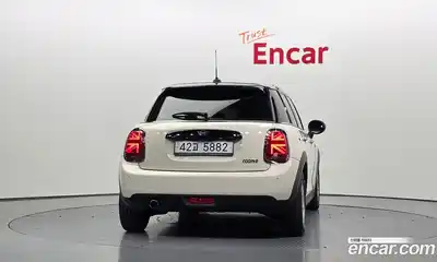 Mini Cooper 2019 1.5 гидро в Москве № 2132051, миниатюра 4