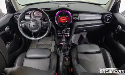 Mini Cooper 2019 1.5 гидро в Москве № 2132051, миниатюра 10