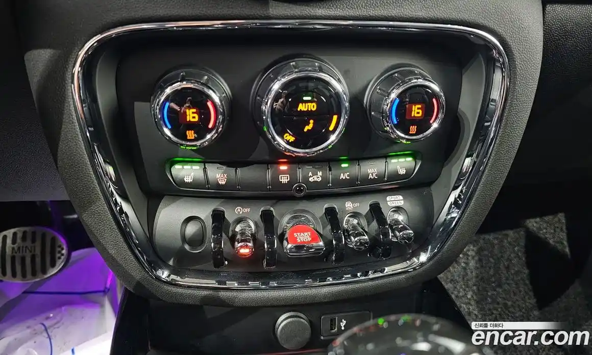 Mini Clubman 2023 1.5 гидро в Москве № 2132073, фото 30