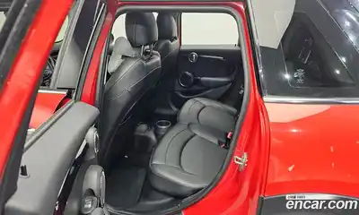Mini Cooper 2016 1.5 гидро в Москве № 2132091, миниатюра 12