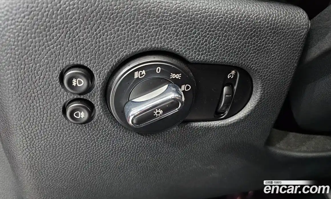 Mini Cooper 2016 1.5 гидро в Москве № 2132091, фото 14