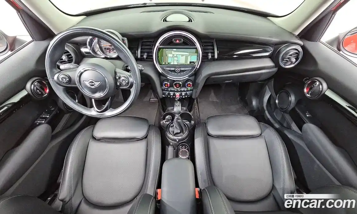 Mini Cooper 2016 1.5 гидро в Москве № 2132091, фото 7