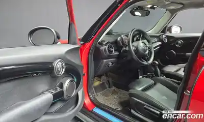 Mini Cooper 2015 2.0 гидро в Москве № 2132093, миниатюра 12