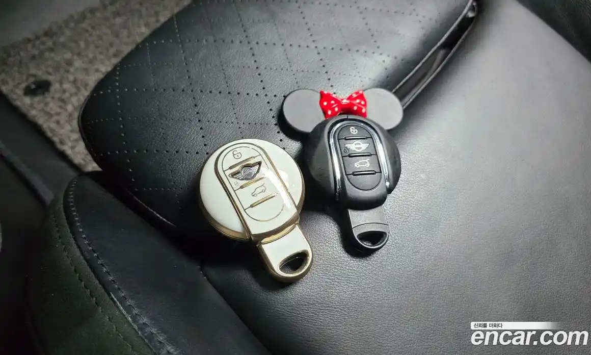 Mini Cooper 2015 2.0 гидро в Москве № 2132093, фото 22